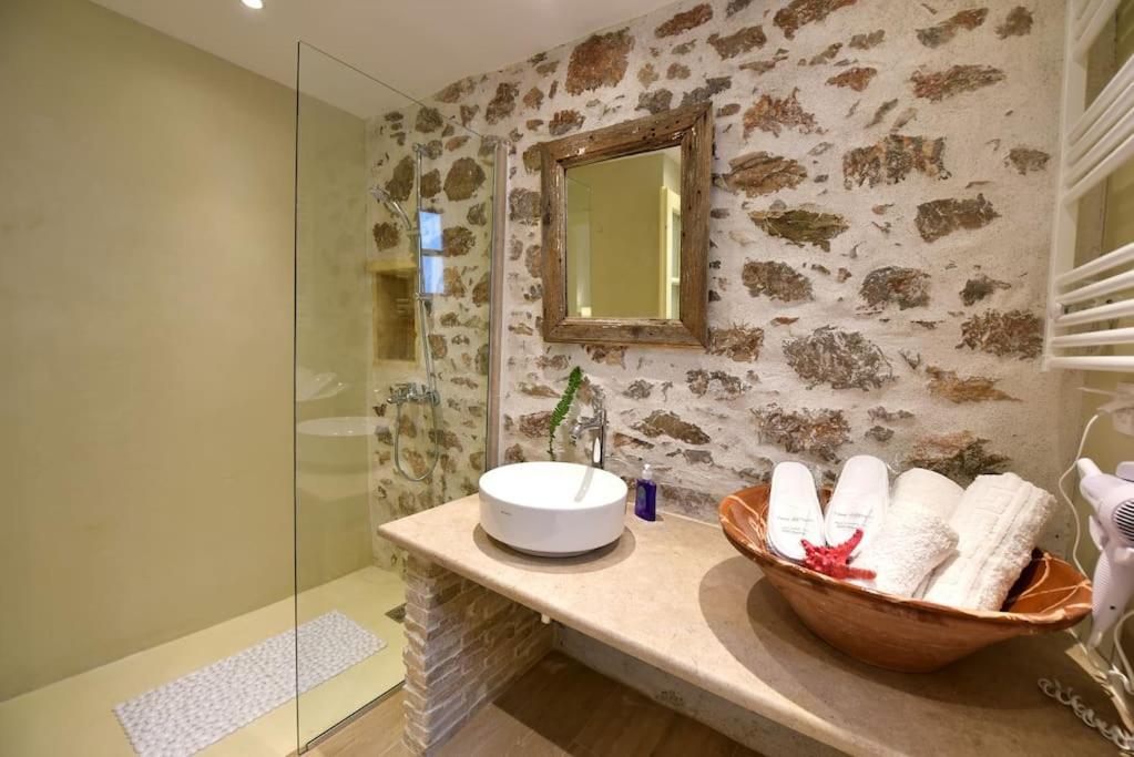 Sterna Apartment Ύδρα Εξωτερικό φωτογραφία
