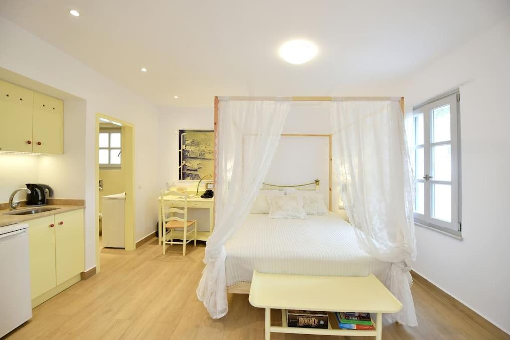 Sterna Apartment Ύδρα Εξωτερικό φωτογραφία